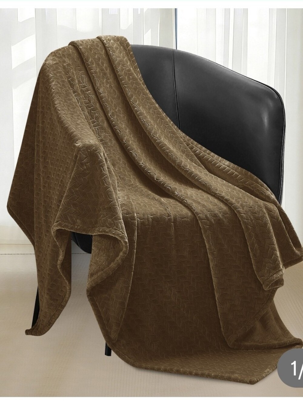(6) Monte &Jardin Jacquard Throw